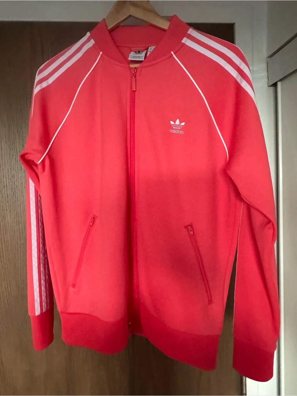 Women’s Large Adidas Coral Pink Trefoil Zip Track Jacket like New - Picture 4 of 10
